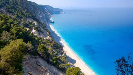 παραλια ελλαδα εγκρεμνοι