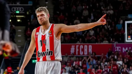 Ο Σάσα Βεζένκοφ