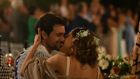 Σκηνη απο το φιναλε της σειρας «Σασμος»