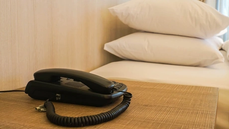 Τηλέφωνο σε διαμέρισμα