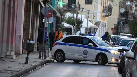 χαλανδρι περιπολικο επιθεση