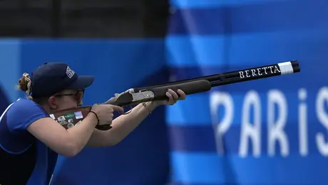 Η Εμμανουέλα Κατζουράκη