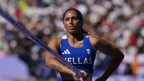 Η Ελένη - Κλαούντια Πόλακ