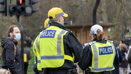 βρετανια αστυνομια