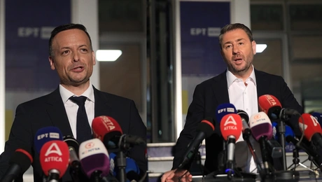 δουκασ ανδρουλακησ