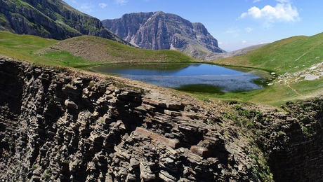Δρακόλιμνη Τύμφης