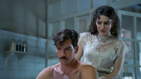 Σκηνή από τη σειρά Grand Hotel