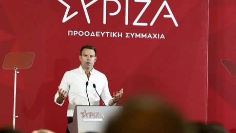 Ο Στεφανος κασσελακης στην κεντρικη επιτροπη του συριζα