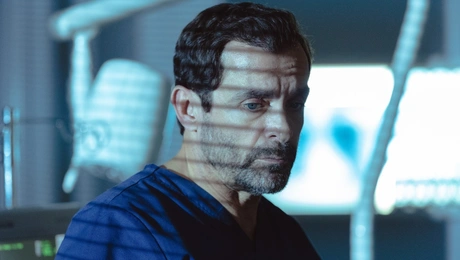 Ο Κωνσταντίνος Μαρκουλάκης στη σειρά «Ο Γιατρός» στον Alpha