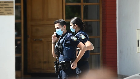 Η αστυνομία στη Νέα Σμύρνη