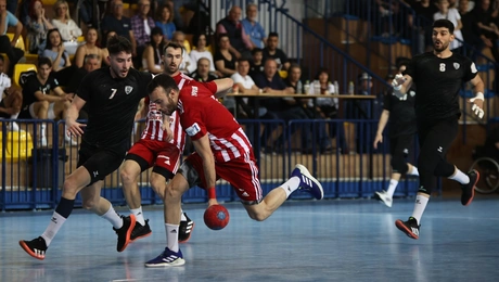 ολυμπιακος παοκ χαντμπολ