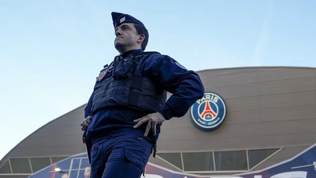 Αστυνομία στο γήπεδο της Παρί Σεν Ζερμέν