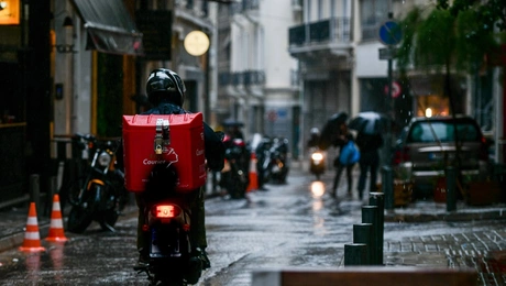 Διανομέας στην Πάτρα