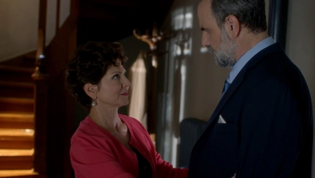 Άγιος Έρωτας: Ταμίλα Κουλίεβα - Δημήτρης Παπανικολάου