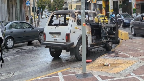 φωτιά τζιπ Αθήνα