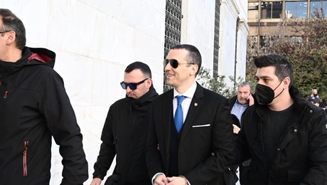 Ο Ηλίας Κασιδιάρης