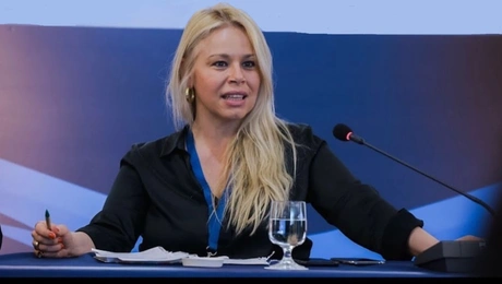 Λίνα Παπαδάκη