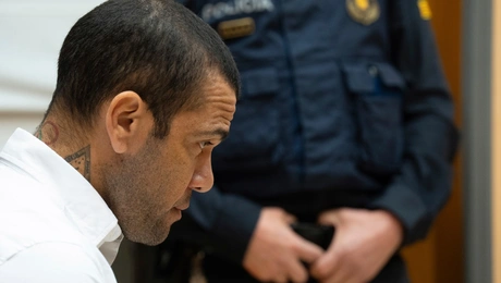 ντανι αλβεσ δικαστηριο