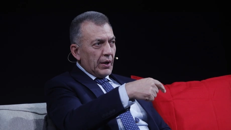 Γιάννης Βρούτσης