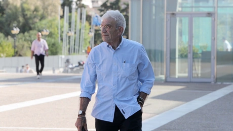 γιαννης μπουταρης