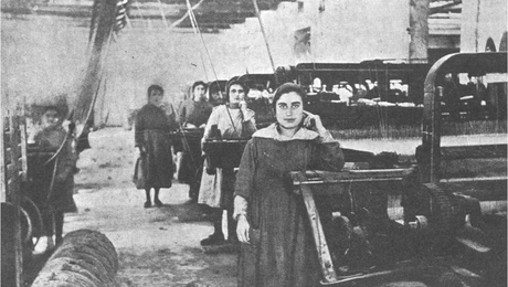 ginaikes-stin-yfantourgia