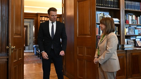 Κασσελάκης - Σακελλαροπούλου