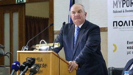 Ο Κώστας Καραμανλής