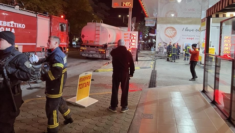 Ανάφλεξη σε βενζινάδικο στη Λάρισα