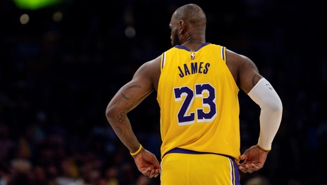 Ο ΛεΜπρόν Τζέιμς