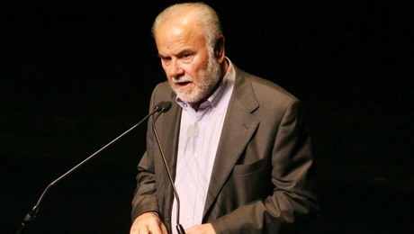 Πέθανε ο ποιητής και στιχουργός Μιχάλης Γκανάς