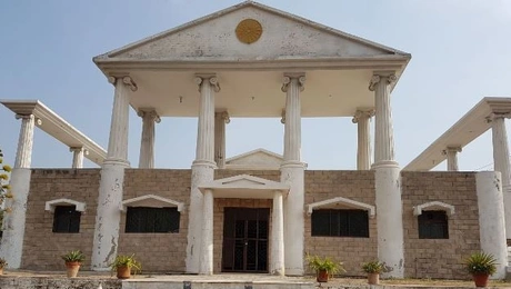 mnimeio-megas-alexandros