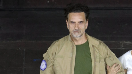 Νίκος Ψαρράς