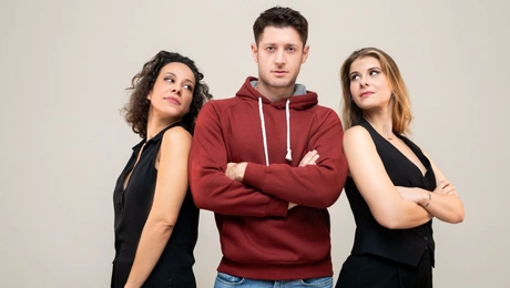 Pizza Man: Η μαύρη κωμωδία που αποκαλύπτει τις κρυφές πτυχές της γυναικείας φιλίας