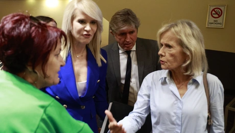 Τζάκρη Πούλου