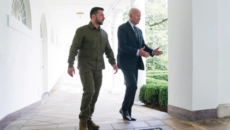 Ο Βολοντίμιρ Ζελένσκι και ο Τζο Μπάιντεν