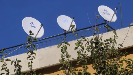 Δορυφορικά πιάτα