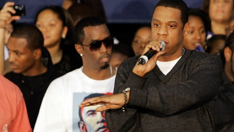 Γυναίκα καταγγέλλει ότι βιάστηκε από τους Jay-Z και Diddy όταν ήταν 13 ετών