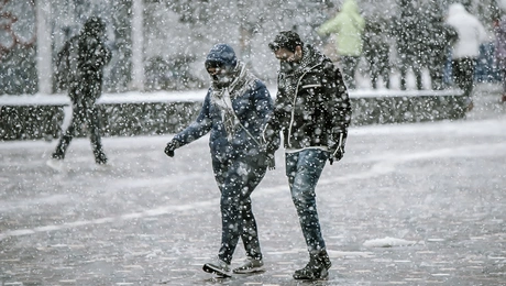 Χιονισμένος καιρός στην Αττική