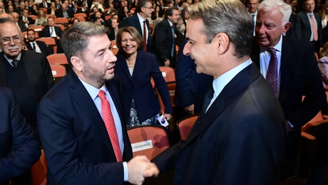 Κυριάκος Μητσοτάκης-Νίκος Ανδρουλάκης