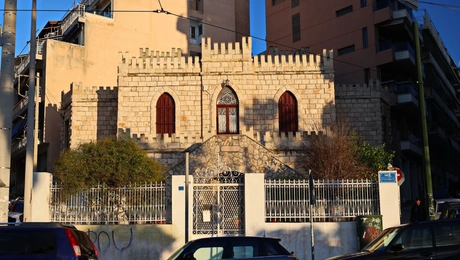 πέτρινος πύργος Πειραιάς