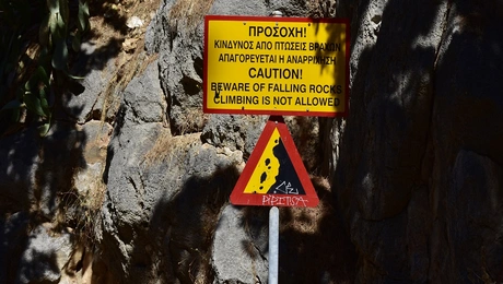 πτώσεις βράχων