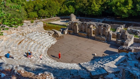 Το Βουθρωτό στην Αλβανία