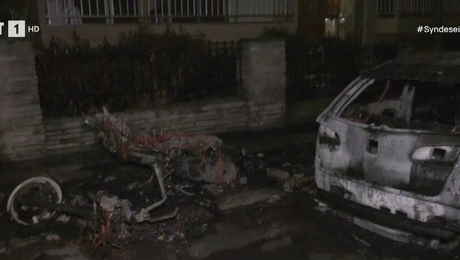 Φωτιά σε οχήματα στην Καλαμαριά