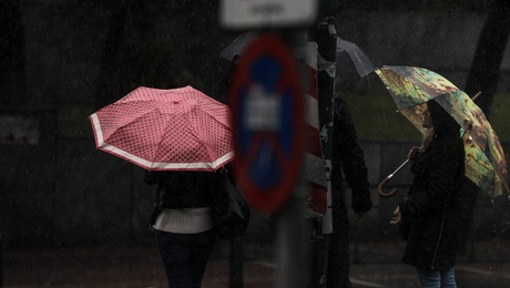 Βροχερός καιρός στην Αθήνα