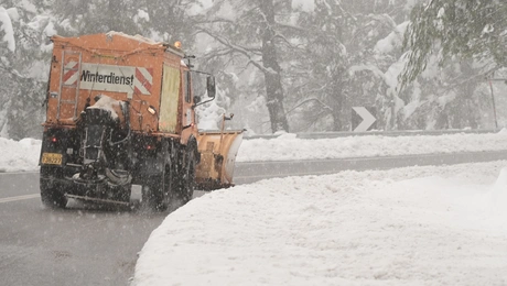 Χιονισμένος δρόμος