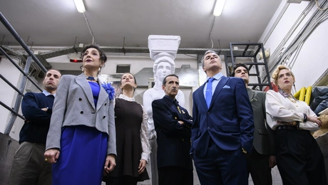 Θέατρο ΡΕΞ ΚΑΡΥΑΤΙΔΑ