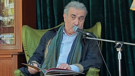 Ο Λάκης Λαζόπουλος