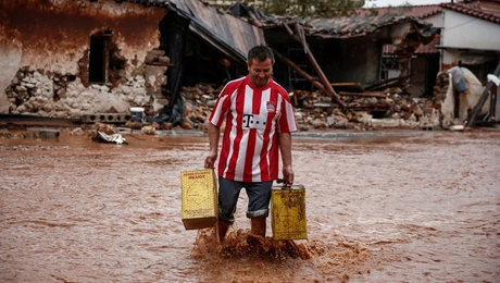 Πλημμύρες στη Μάνδρα