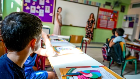 Μαθητές σε σχολείο