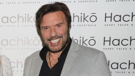 Στράτος Τζώρτζογλου